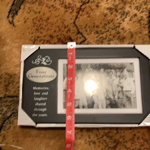 Frame - Picture 2 of 4